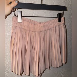 Leith pleaded shorts